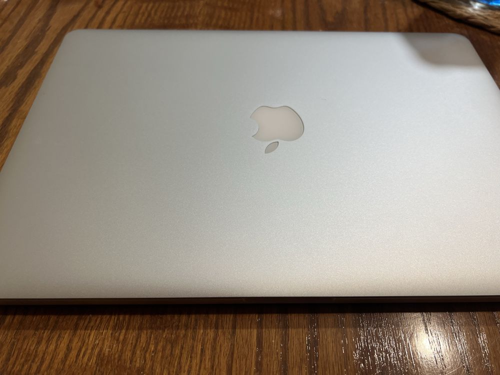 Macbook Pro modelA1398