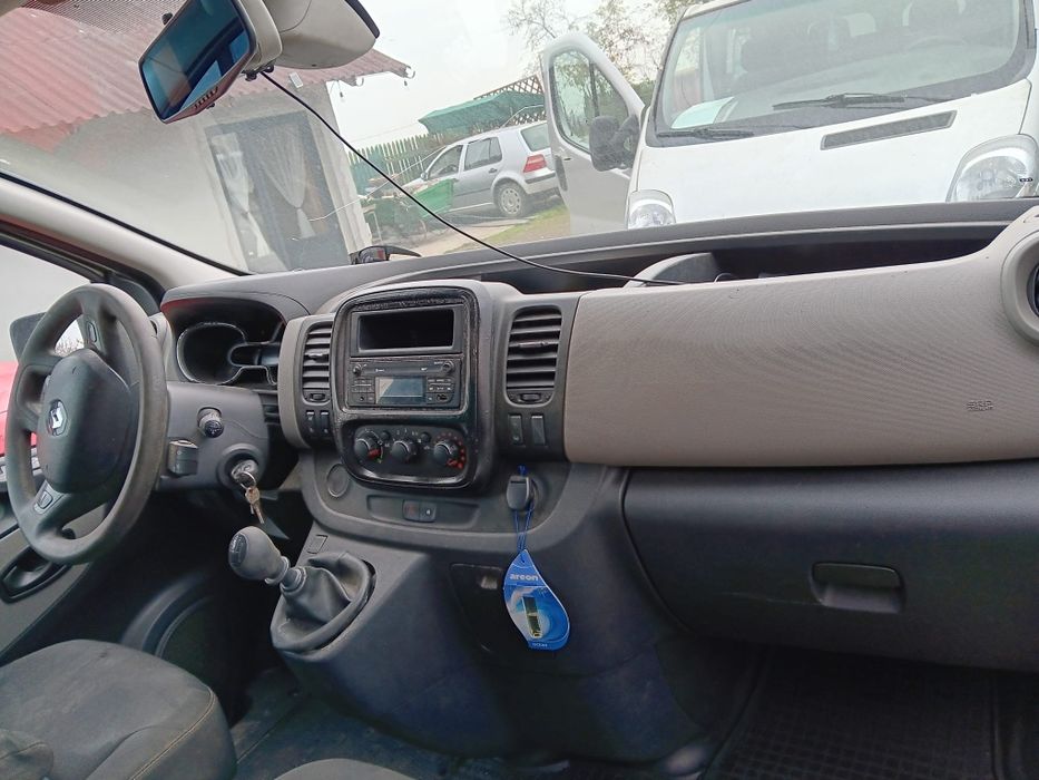 Renault Trafic 1.6dci, 8+1 locuri 2015