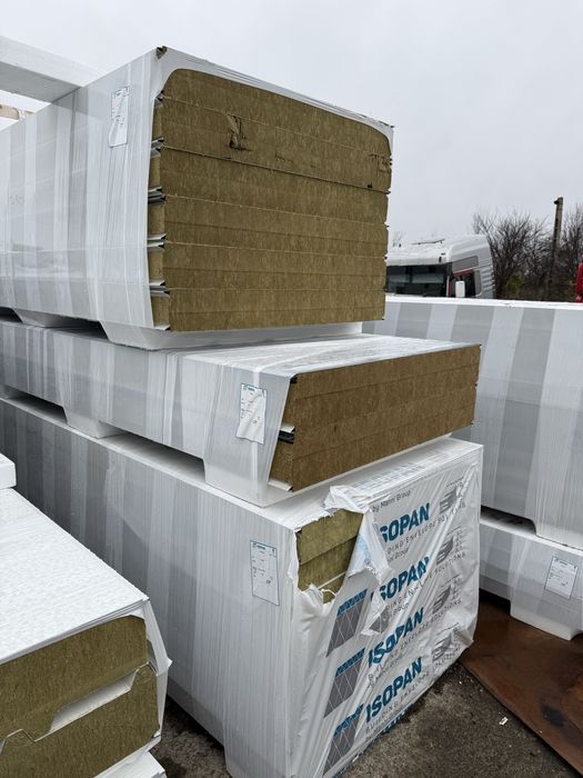 Panouri sandwich de perete si acoperis