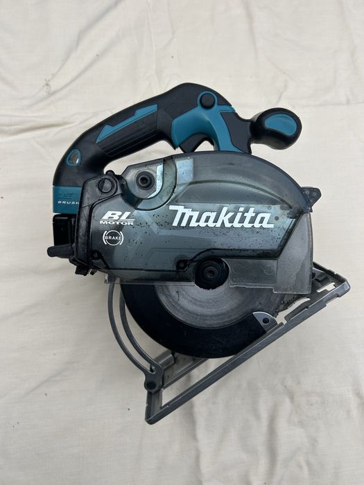 Makita DCS 553 circular de metal