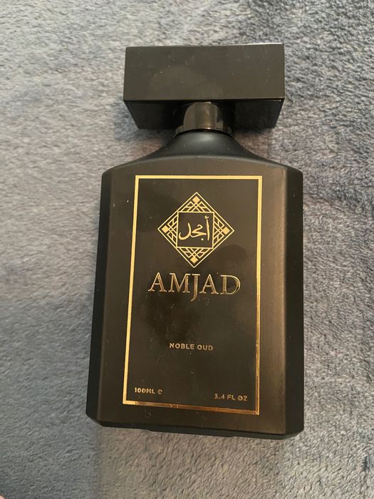 Parfum Amjad Noble Oud