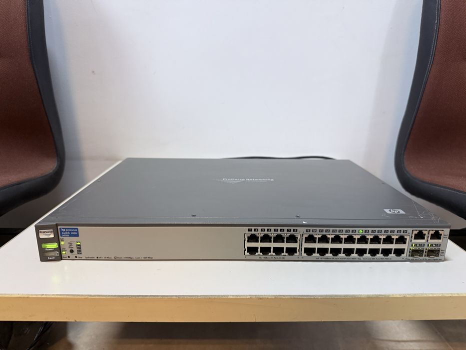 HP procurve switch 2026 j4009b