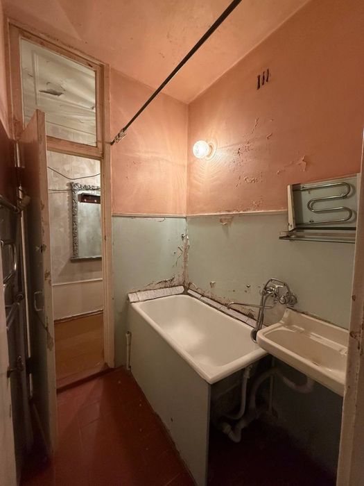 Продается 2ух комнатная квартира, 4 этаж, 4ёх этажного дома