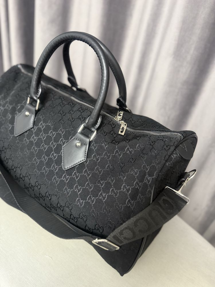 Geanta sala/voiaj GUCCI super calitate