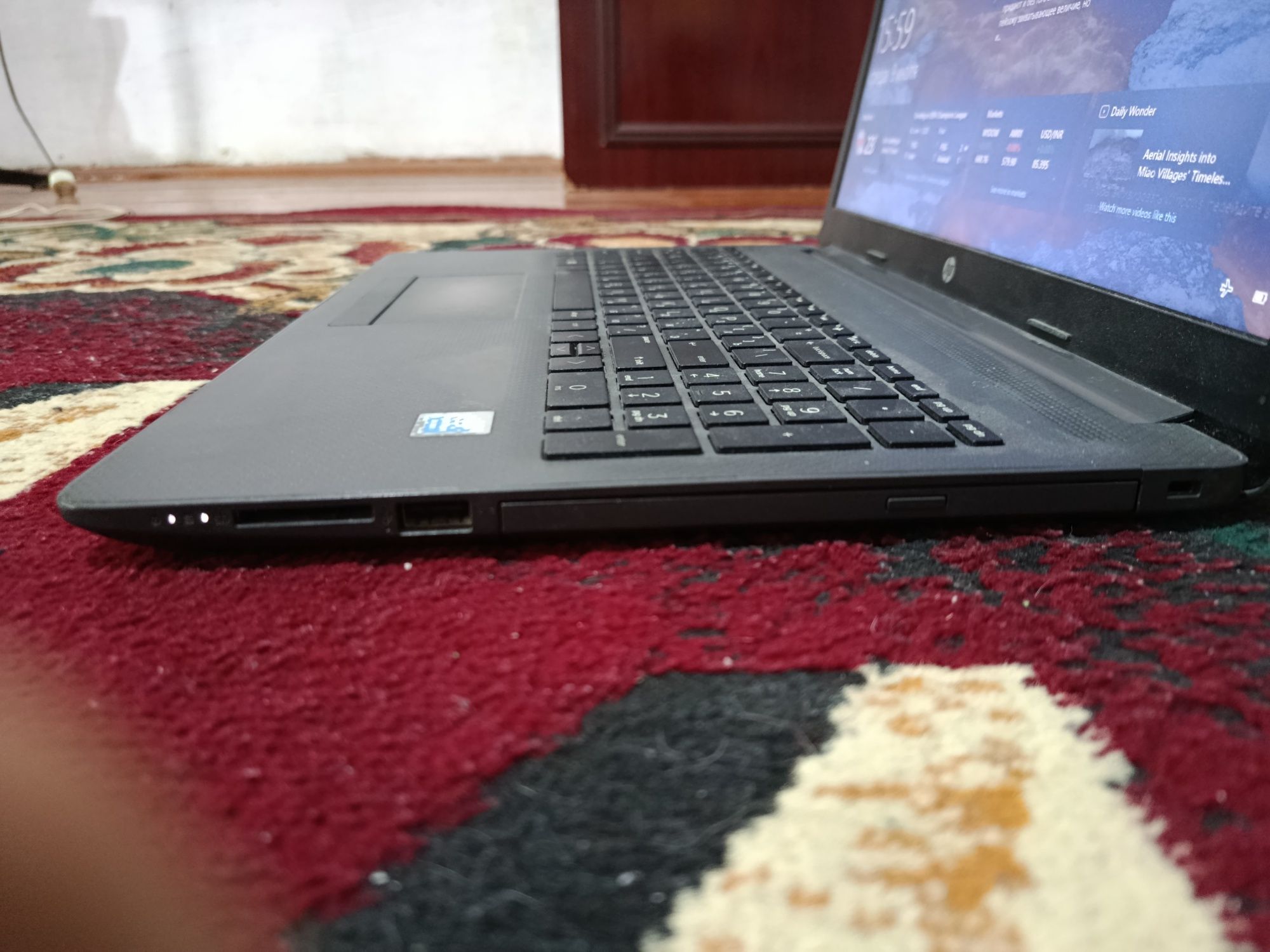Noutbuk HP 250 G7