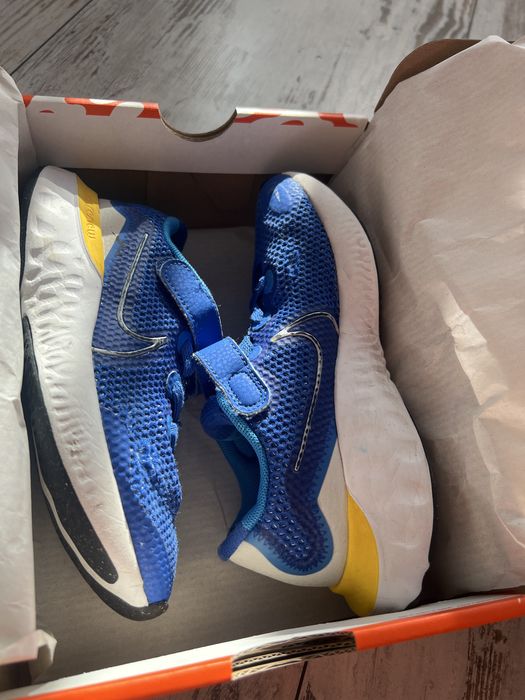 Мататонки Nike 32 номер