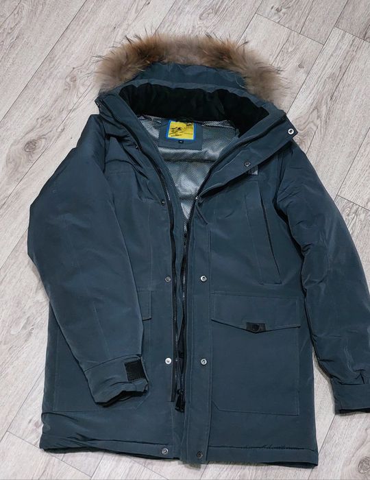 Очень тёплая, зимняя мужская куртка!