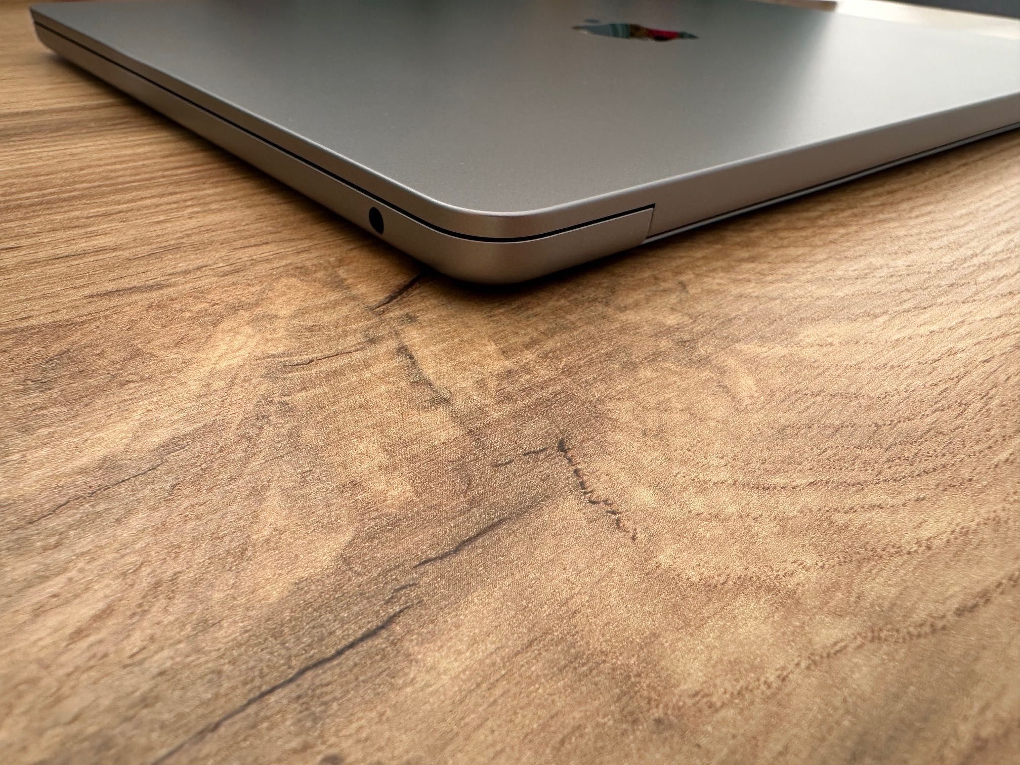 MacBook Air 13" M3 8-CPU/ 8-GPU/ 8RAM/ 256GB SSD/ГАРАНЦИЯ