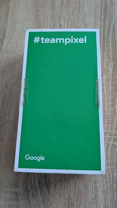 Google Pixel 3 , с окомплектовка + 2 кейса, нова батерия