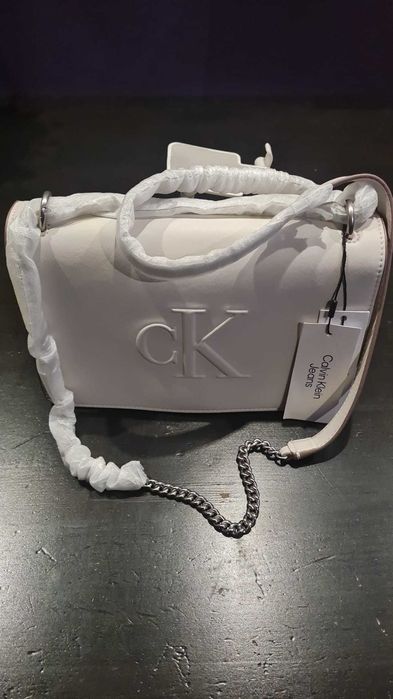 Дамска Чанта "Calvin Klein "