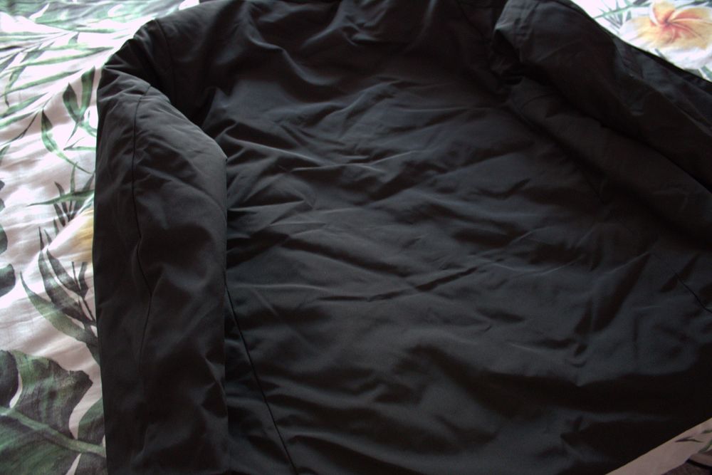 Replay зимна парка ,размер S , мъжко чисто ново