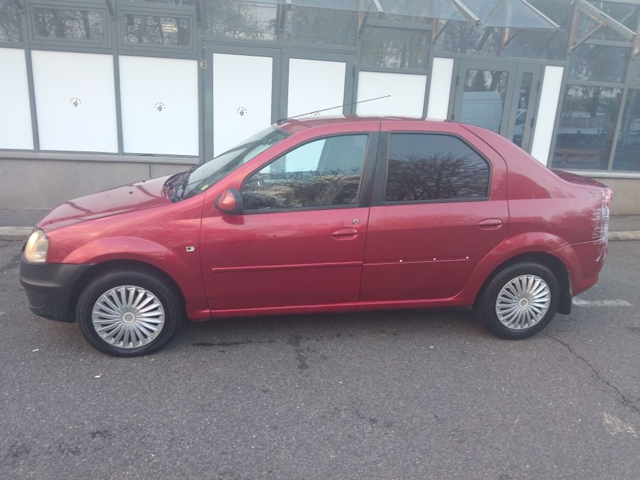 Vând Dacia Logan 2010 gpl