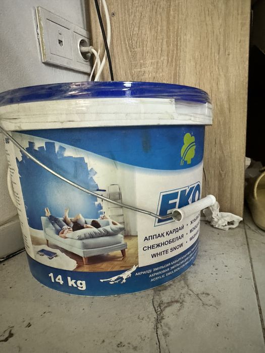 Краски новые белые Eko