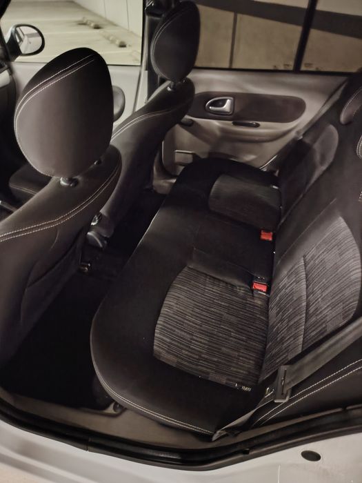 Renault symbol 2 thalia