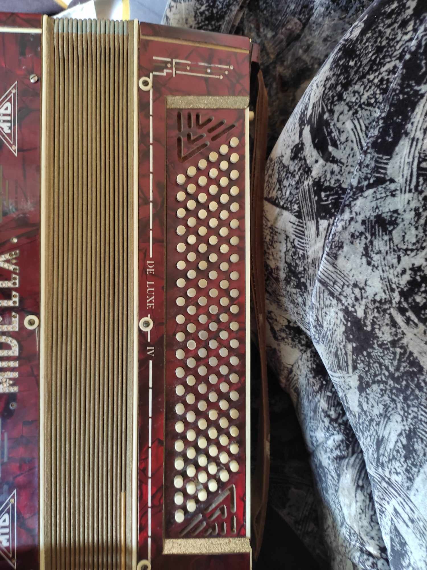 Acordeon MIDELLA