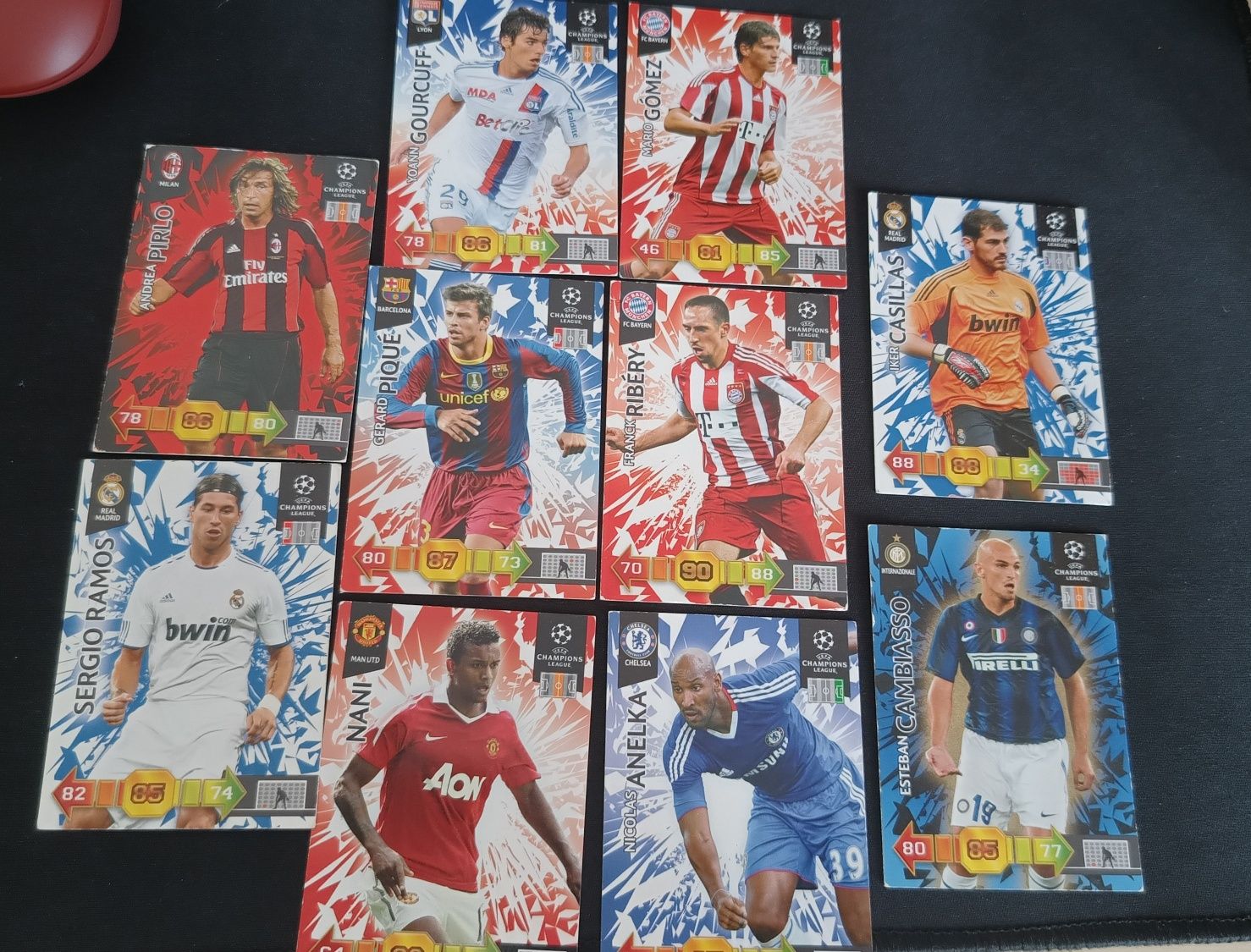 Colecție 30 cartonașe UCL 2010-2011 AdrenalynXL