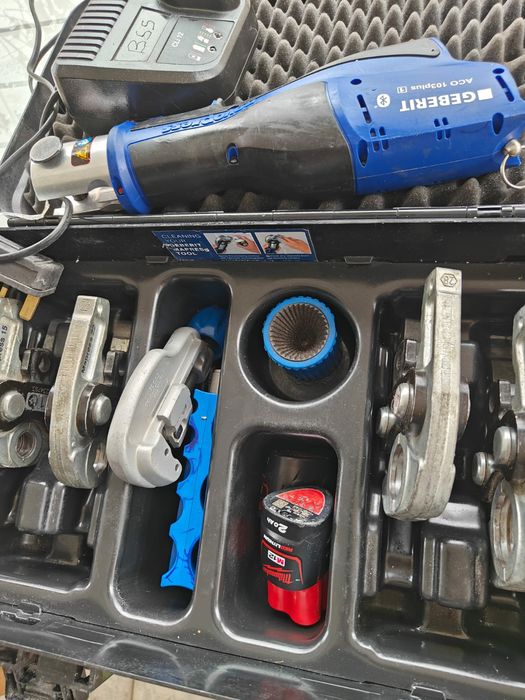 Geberit aco 103 plus 1 presa sertizare cu bacuri 15-22-28-35