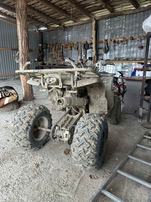 Vând atv bashan 250