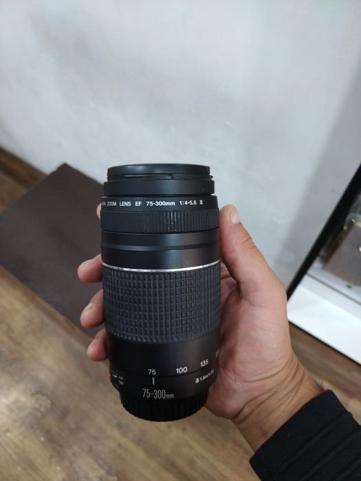 Объектив canon ef 75-300mm 1:4 5.6 3