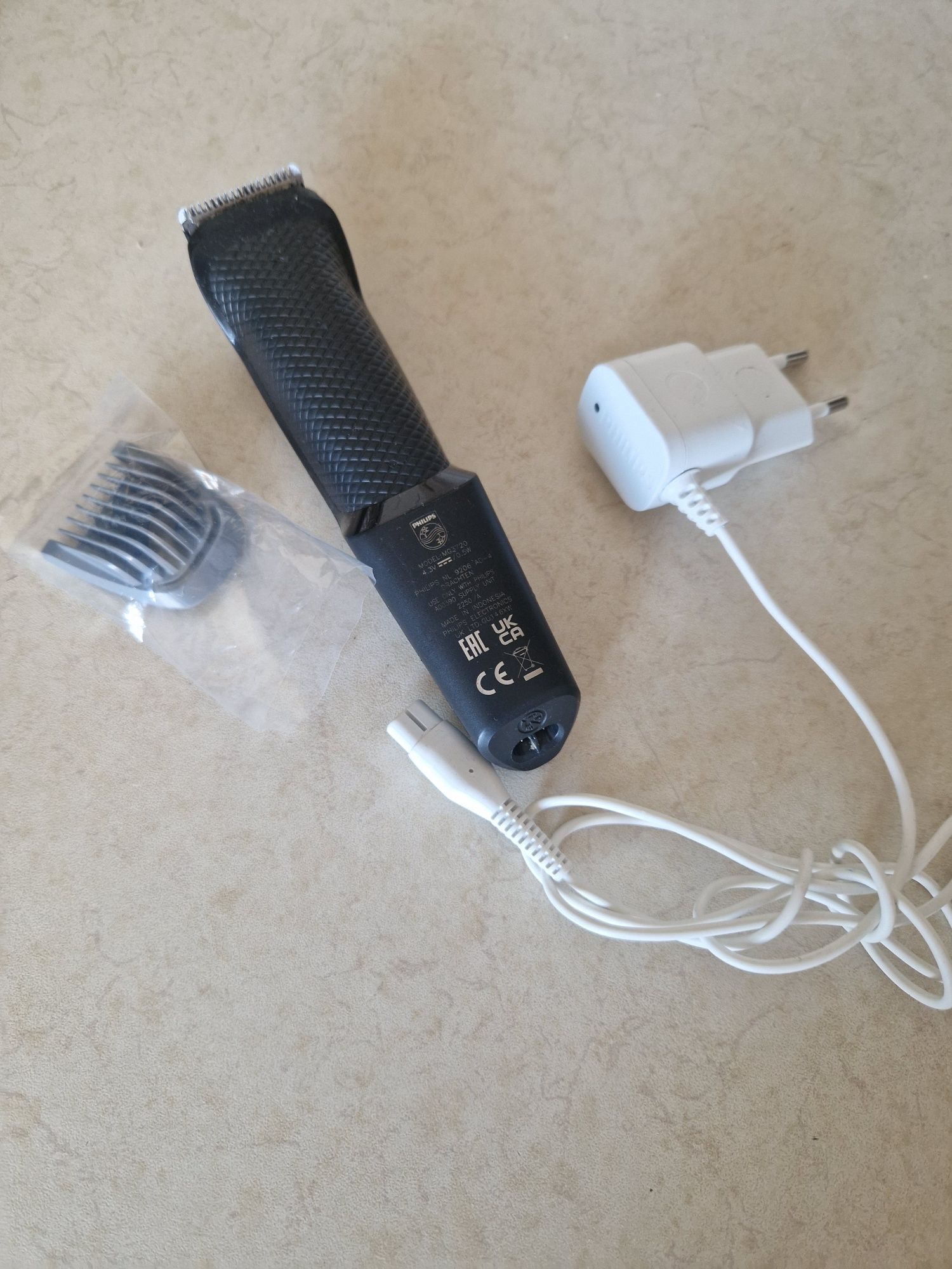 Машинка за подстригване Philips
