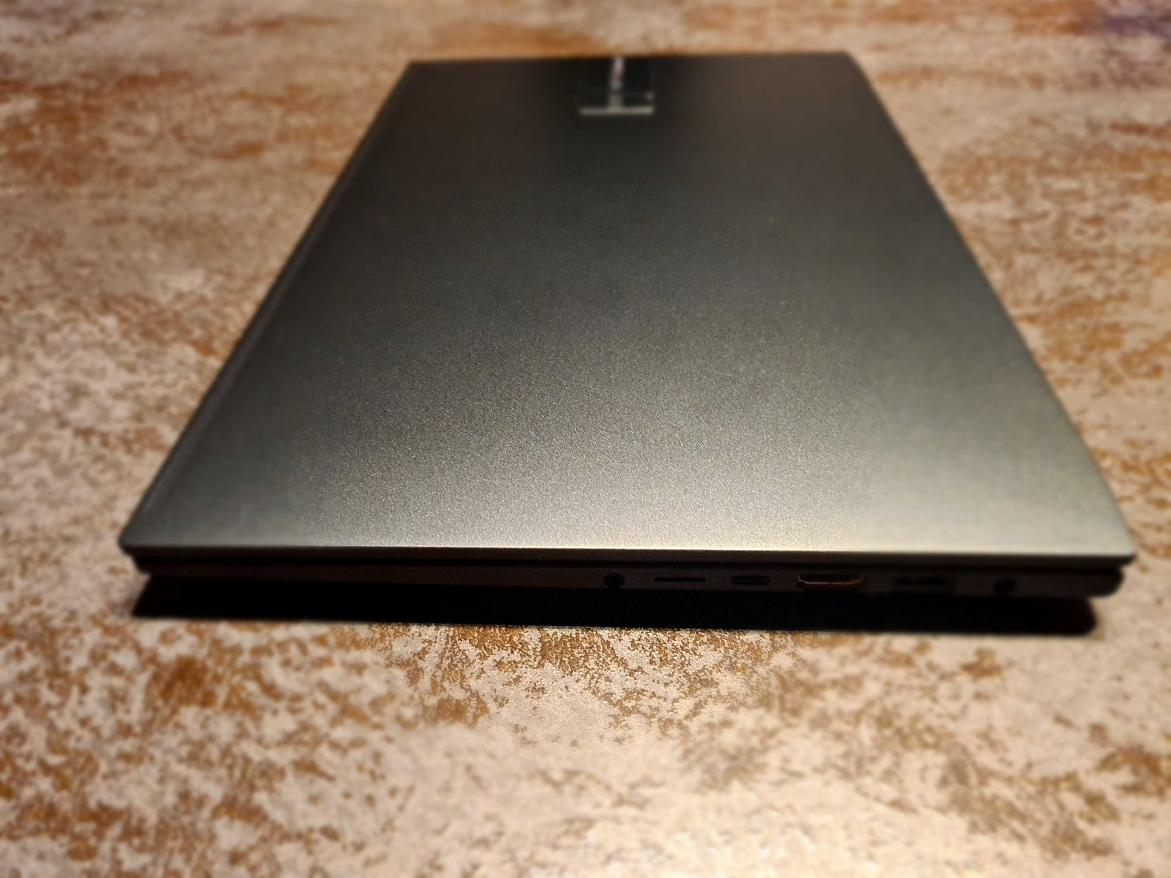 ASUS OLED Vivobook K3500P
