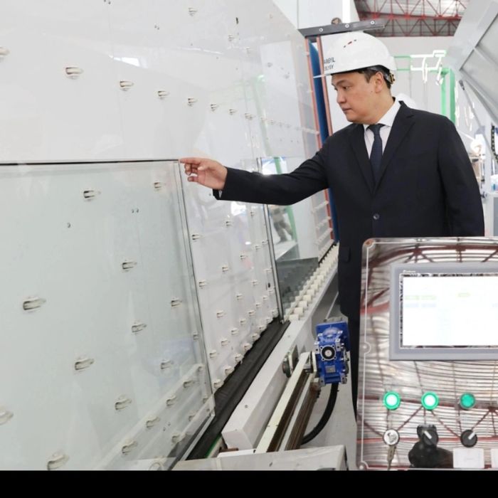 Премиальные стеклянные конструкции-Актау