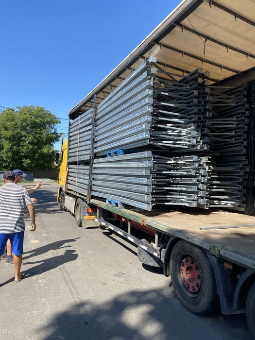 Rafturi metalice profesonale