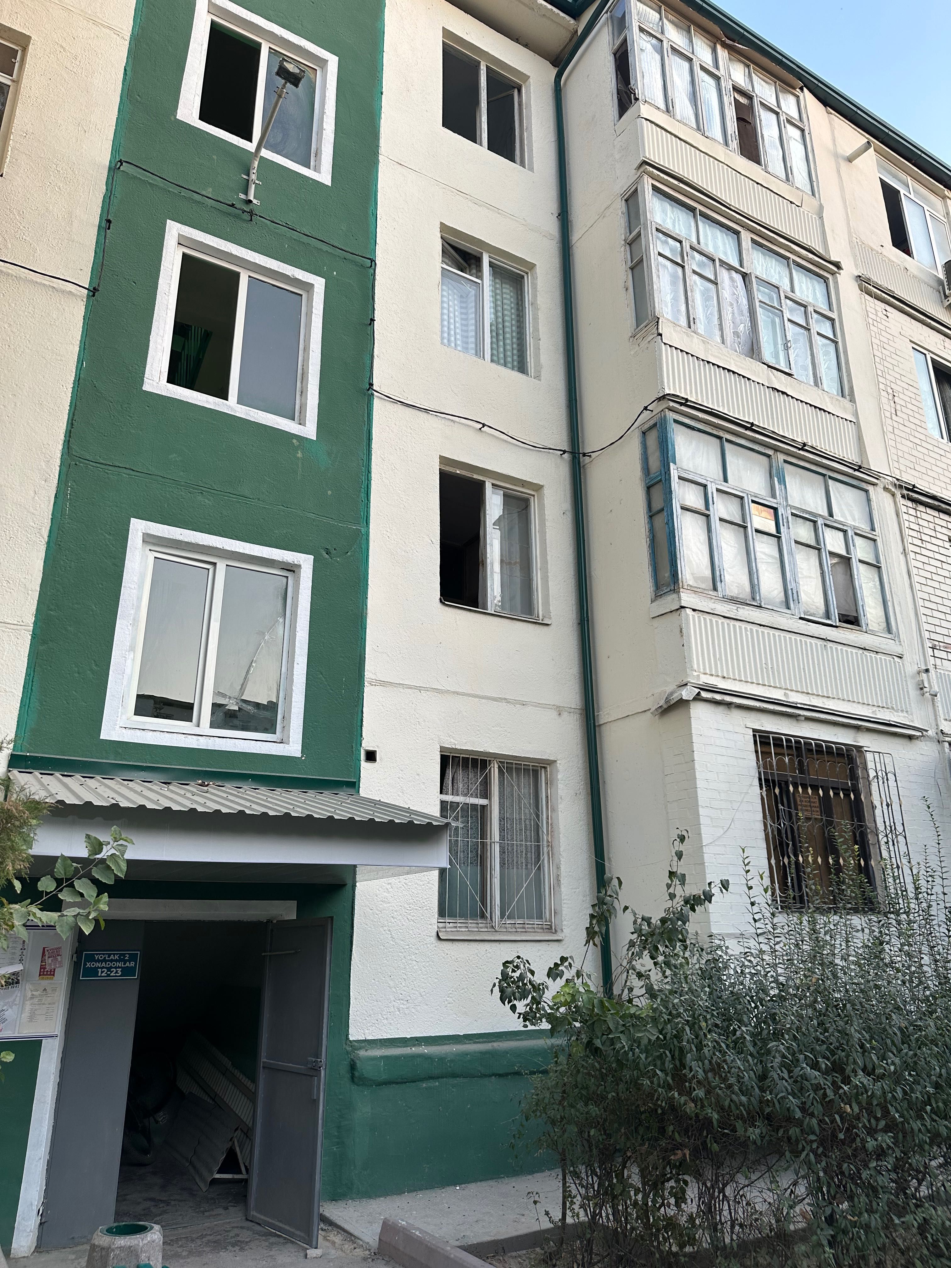 Продаю свою 2/2/4 квартиру 50 м2 оханграбо