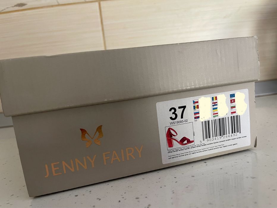 Sandale jenny fairy 37 noi, in cutie, CCC