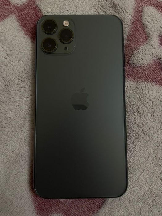 продам айфон 11 про