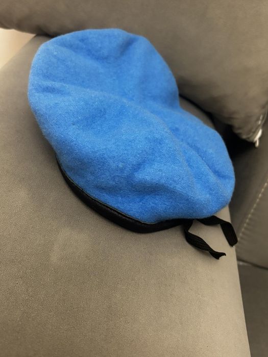 Синя барета на ввс