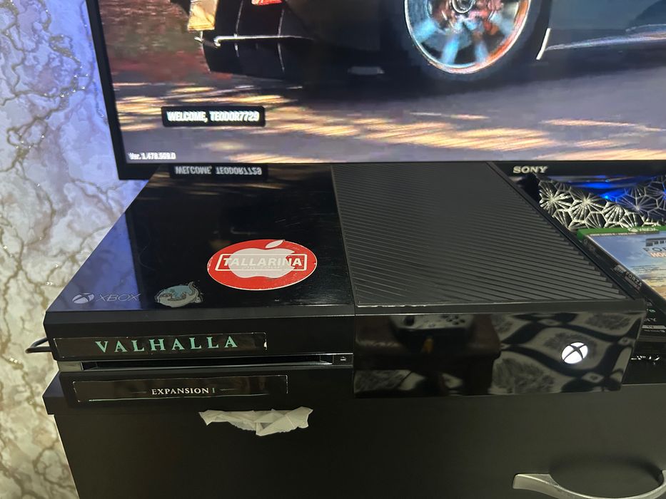 Xbox one черен 1,5tb памет