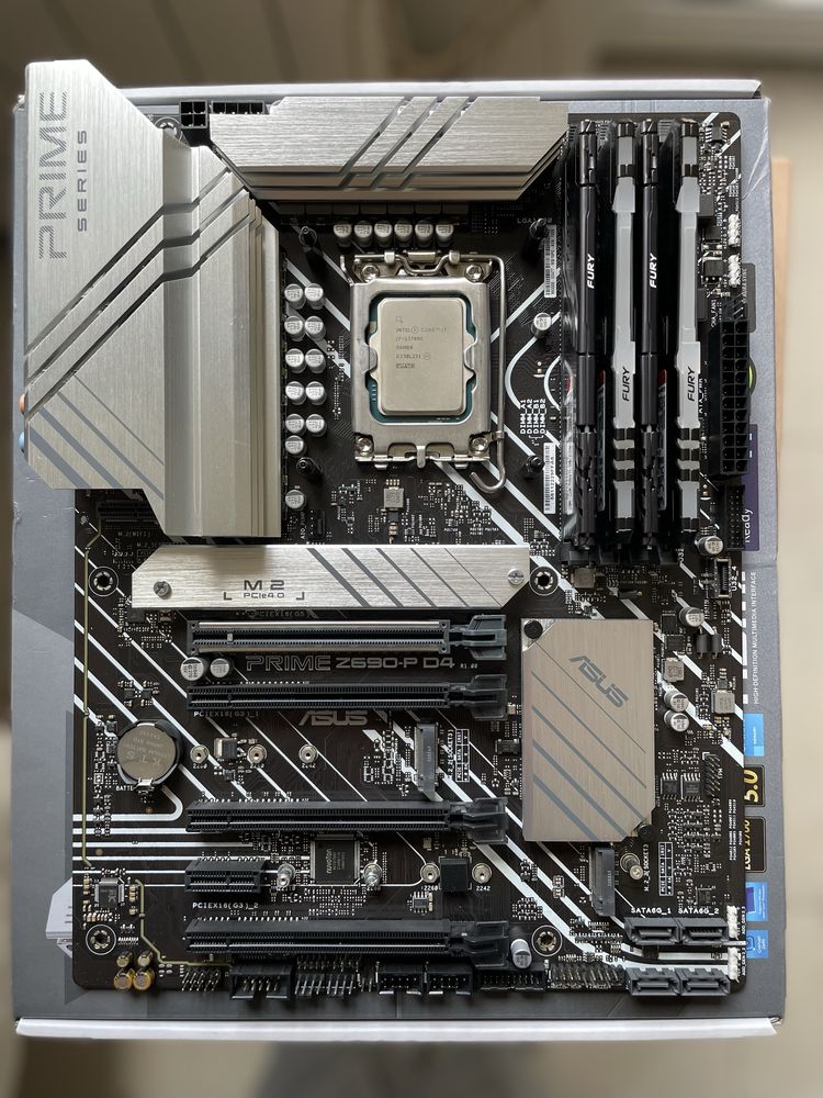 Комплект Z690 + i7 13700k