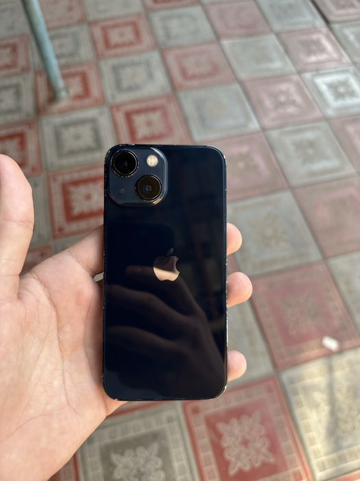 Продам Iphone 13 Mini