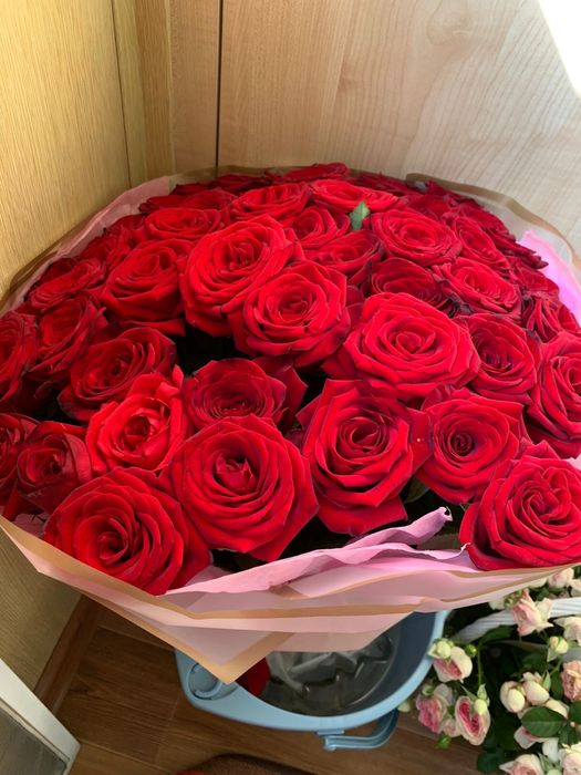 Продам букет из 51 розы