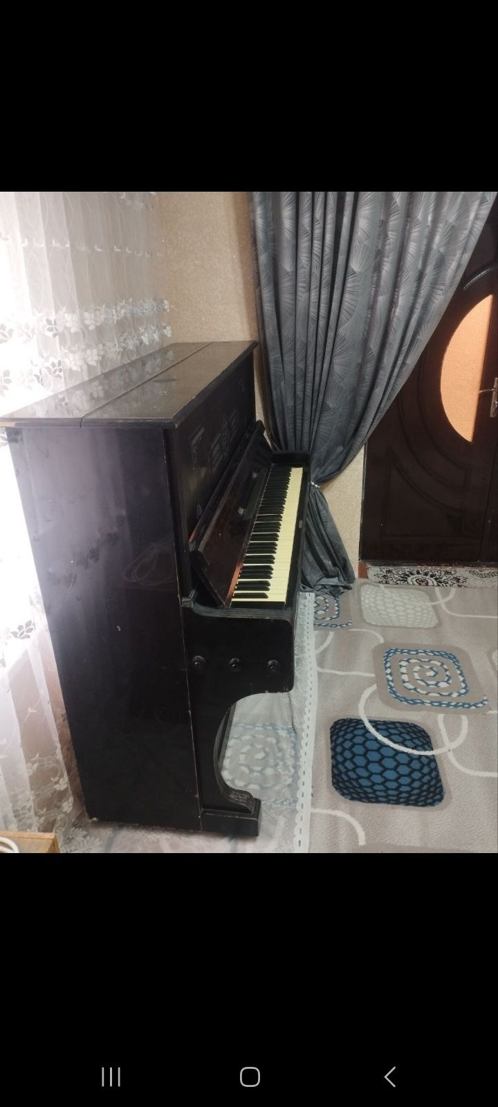 Pianino xolati zur
