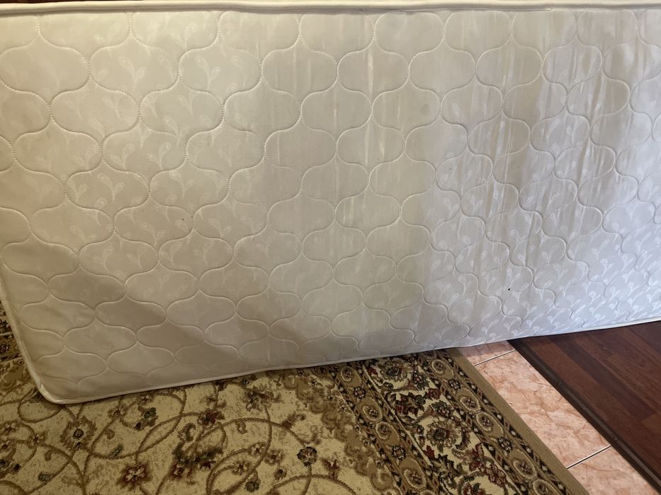 Продам матрац 90*200