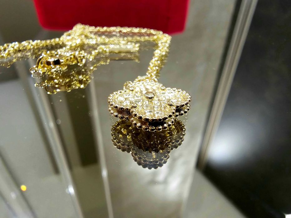 Van Cleef & Arpels VCA Gold Vintage Alhambra 1 Clover Дамско Колие