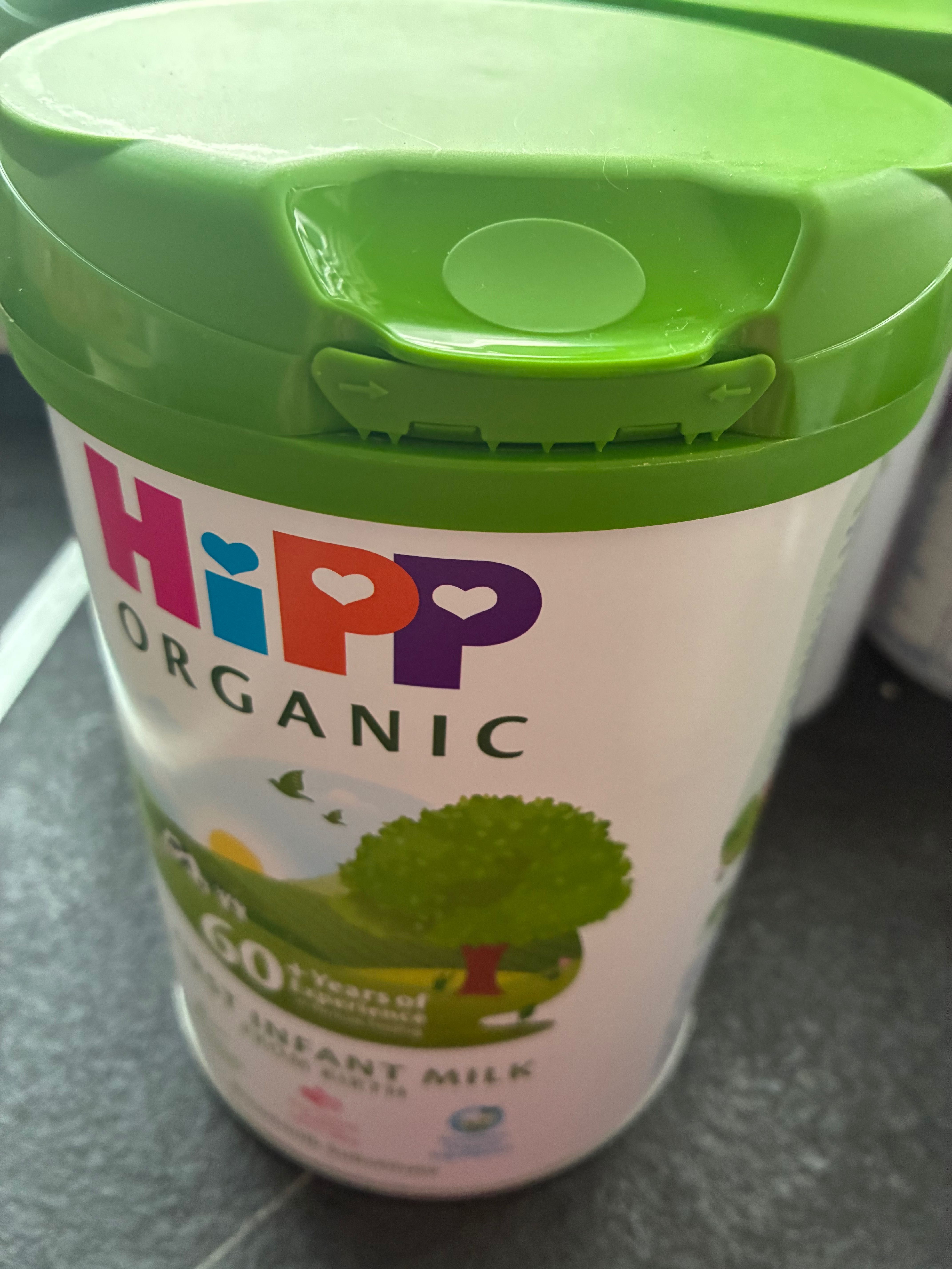 HiP Organic 1, мляко