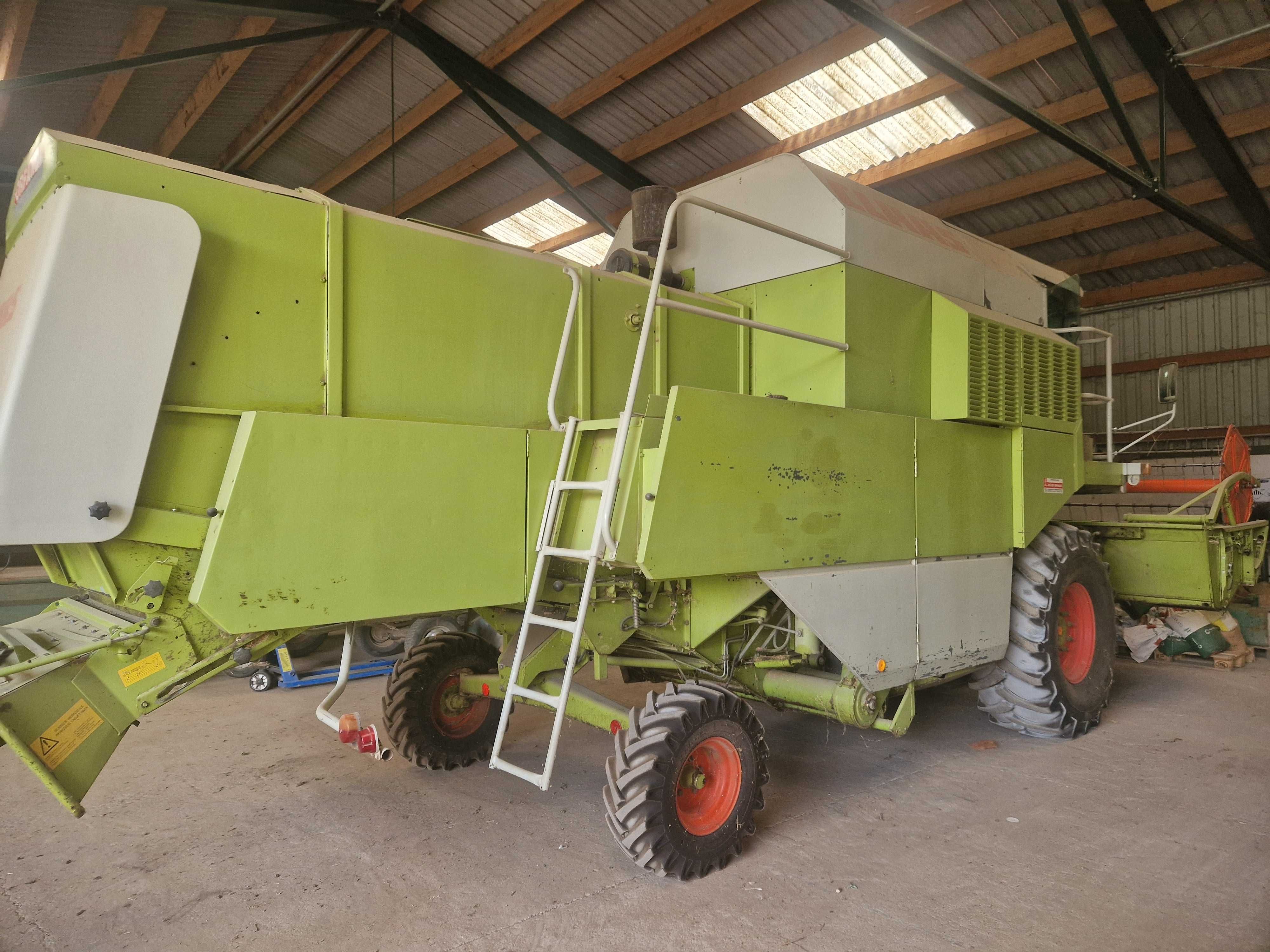 Combina Claas Dominator 78