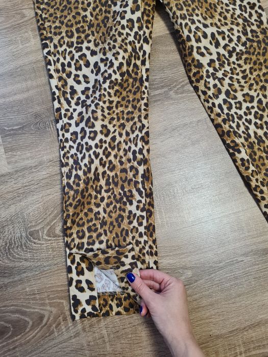 Продам брюки Mango