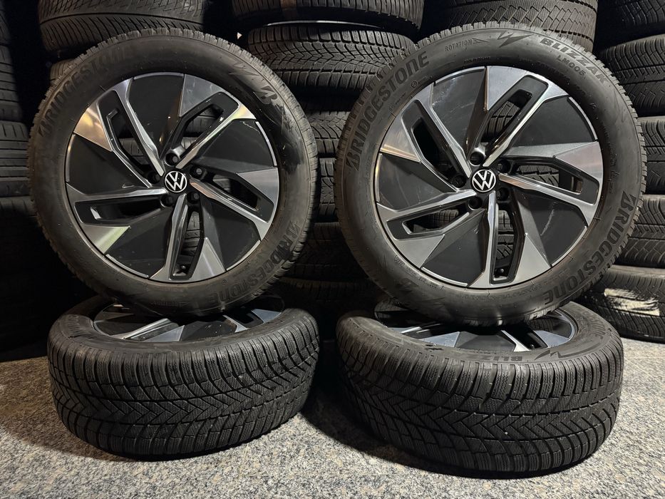 Set jante originale VW ID.4 /ID.5 19” Hamar W cu anvelope iarnă.