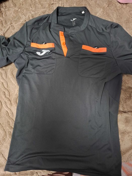 Tricouri de arbitru fotbal! 3 bucăți la pachet.Se pot vinde si separat