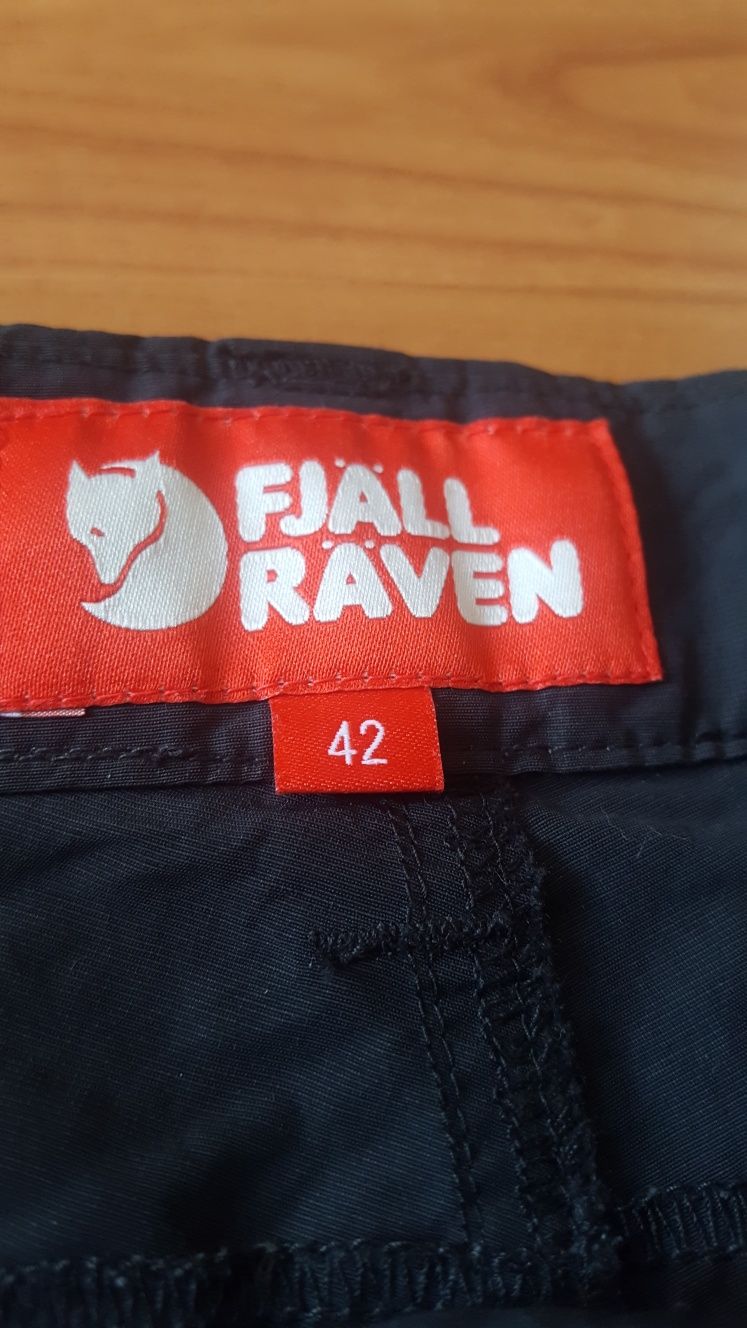 Pantaloni scurți damă Fjallraven Daloa MT Trousers, mărimea 42