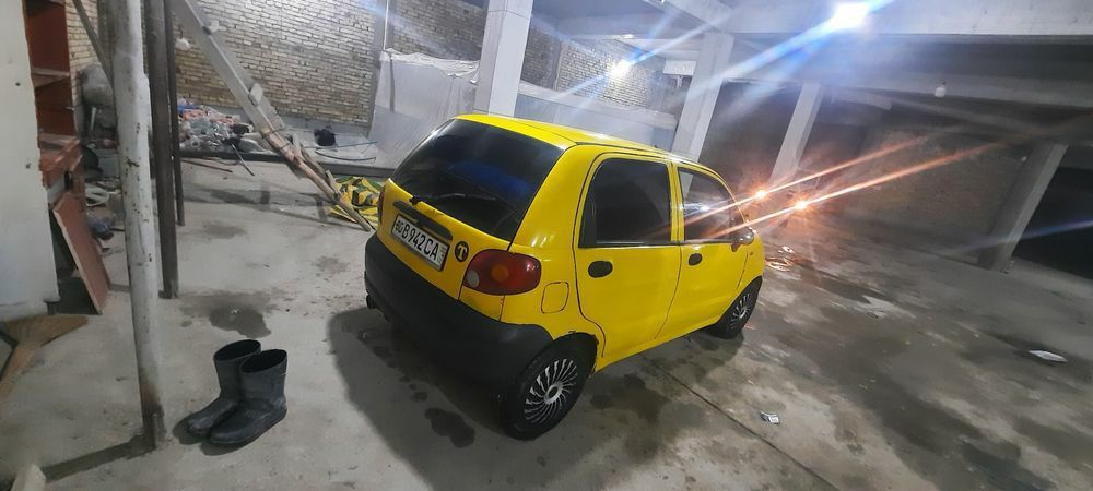 Srochni sotiladi oladigan odam tel qilsin