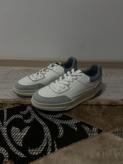 Новые кроссовки Pull&Bear, размер 42