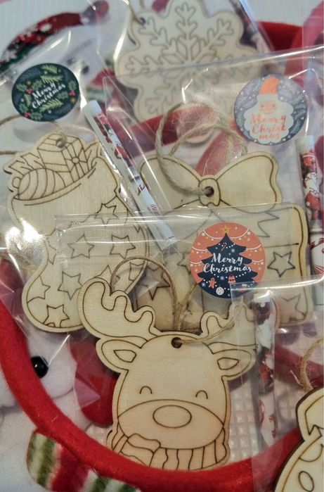 Дървени коледни украшения за оцветяване