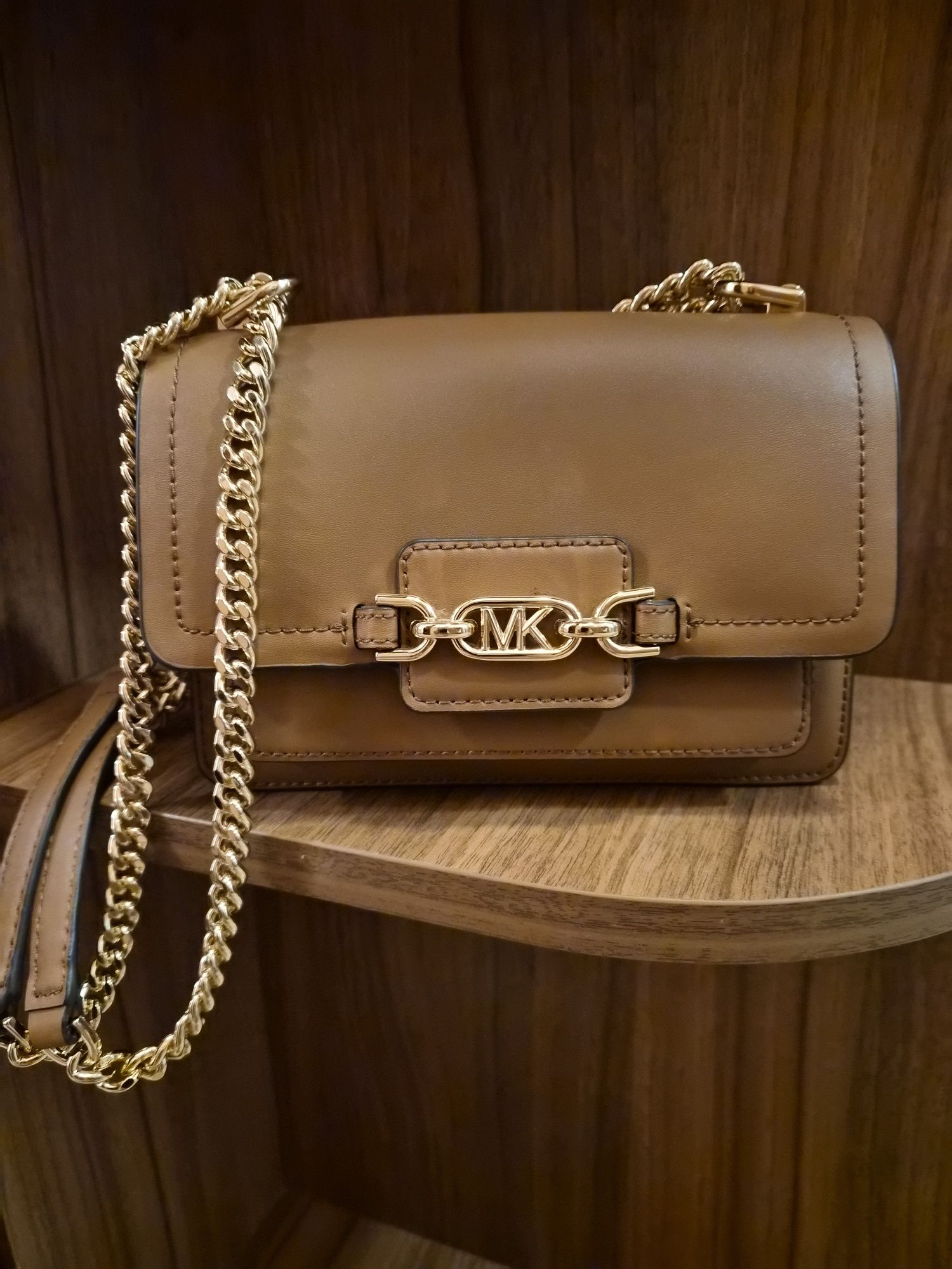 Чанти Michael kors