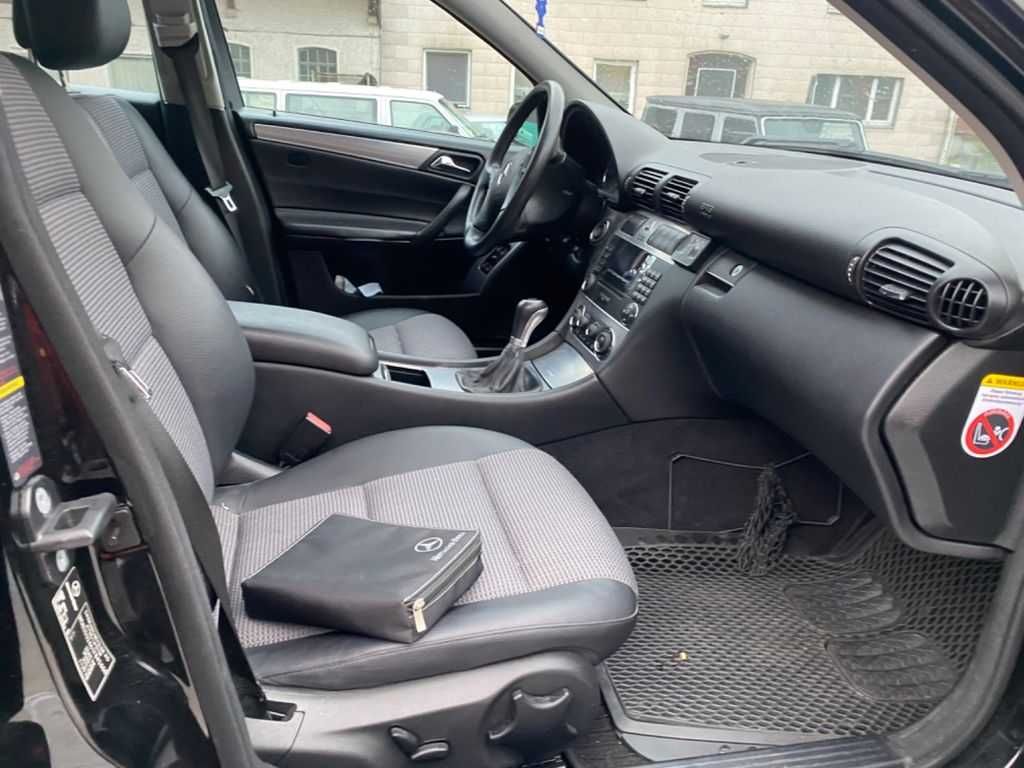Мерцедес w 203 1,8 бензин на части