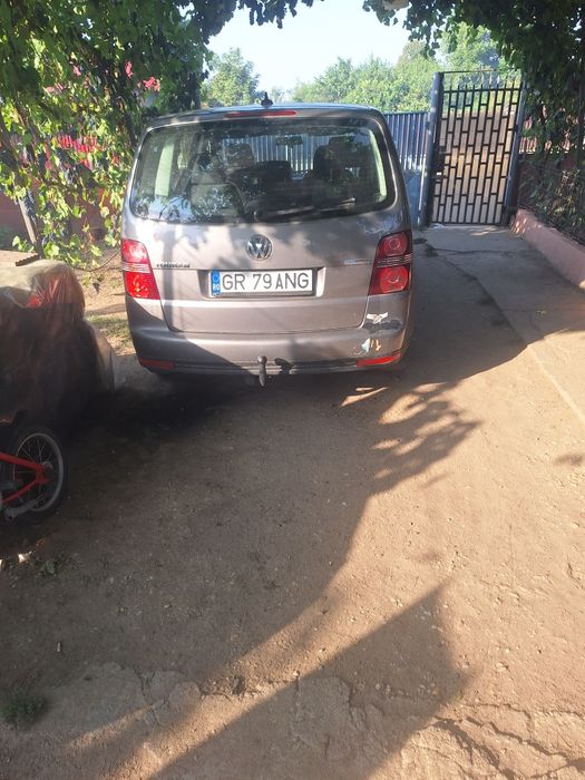VW Touran an 2009 acte în regula